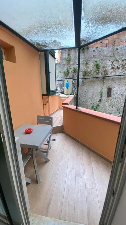 Petros Room Camere Salerno Exterior photo