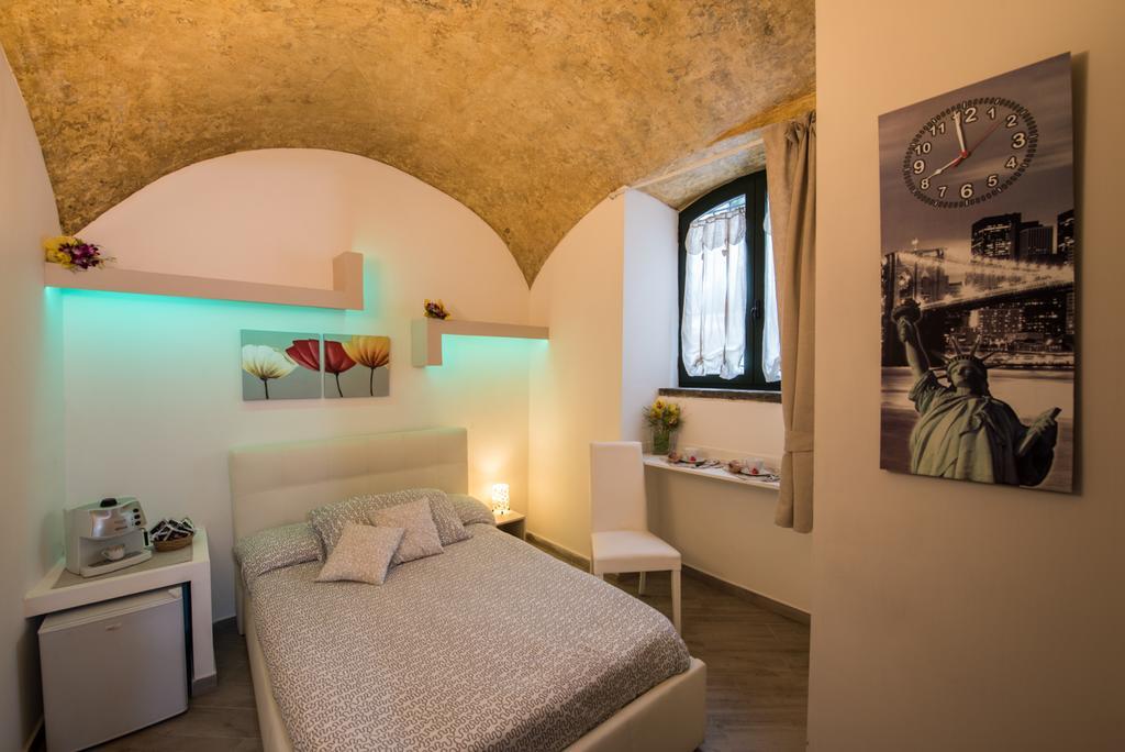 Petros Room Camere Salerno Exterior photo
