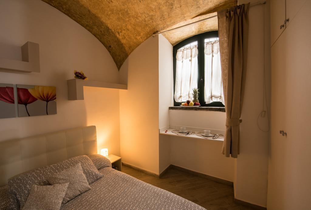 Petros Room Camere Salerno Exterior photo