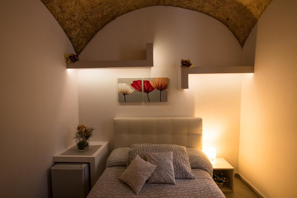 Petros Room Camere Salerno Exterior photo