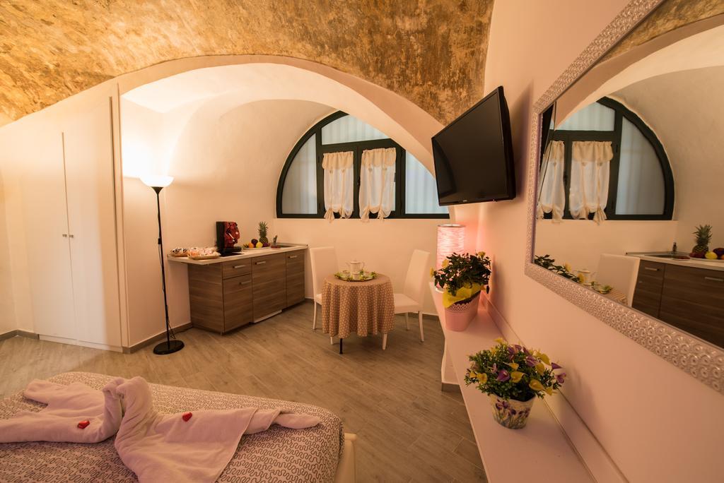 Petros Room Camere Salerno Exterior photo