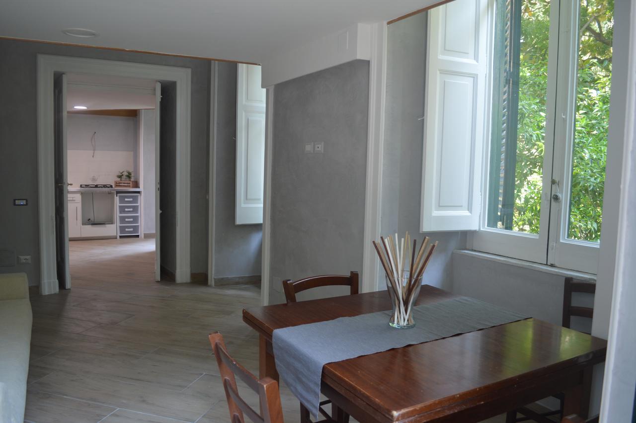Petros Room Camere Salerno Exterior photo